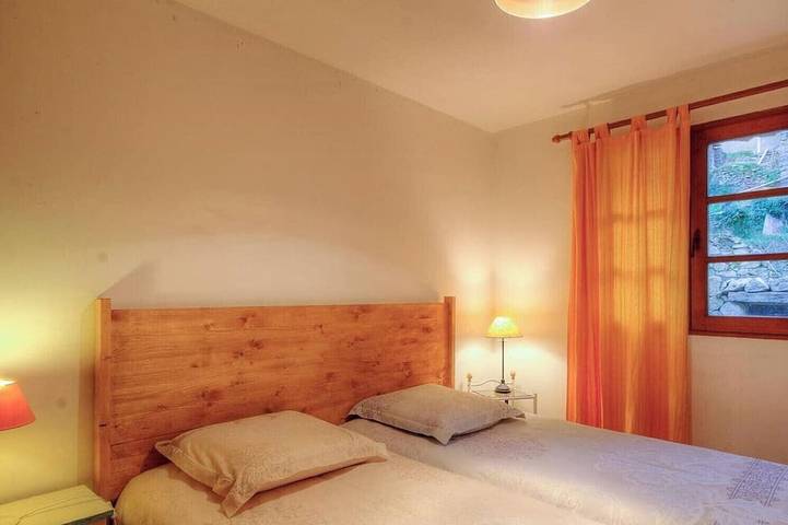 Location de vacances pour 4 personnes, avec terrasse et jardin à Urtaca - 4