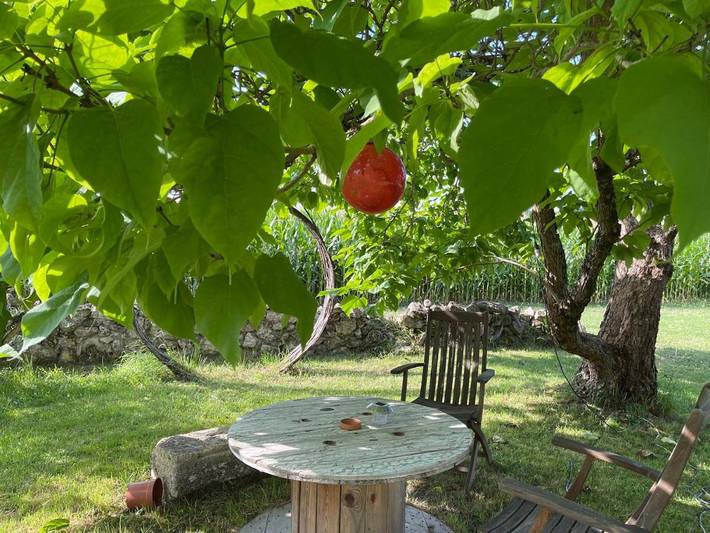 Maison d’hôte pour 2 personnes, avec Balcon et Terrasse ainsi que Jardin et Vue à Feugarolles