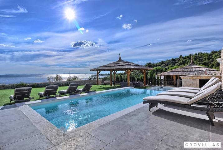 Villa for 12 people, with Ocean view and Sauna in Tisno