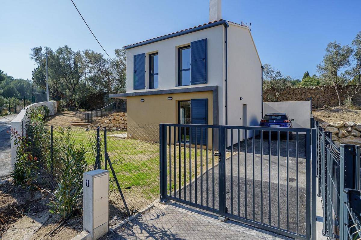 Villa Escale Marine, Vue Mer, 3 chambres - 2 lits double et 2 lits simples in La Ciotat, Marseille en omgeving