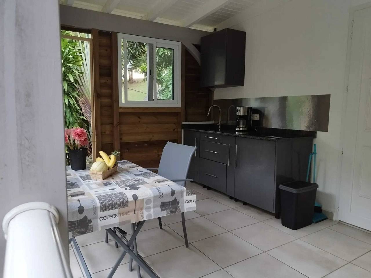 Studio entier, Studio confortable à Le Gosier 37 m² avec jardin in Le Gosier, Guadeloupe