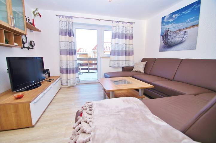 Bungalow für 4 Personen, mit Terrasse in Kellenhusen - 2