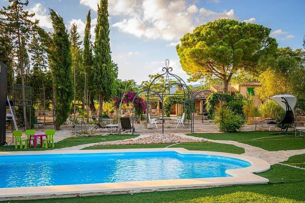 The Santa Maria House, Nice Majorcan country house, Sta. Maria del Camí in Santa Maria del Cami, Majorca Center