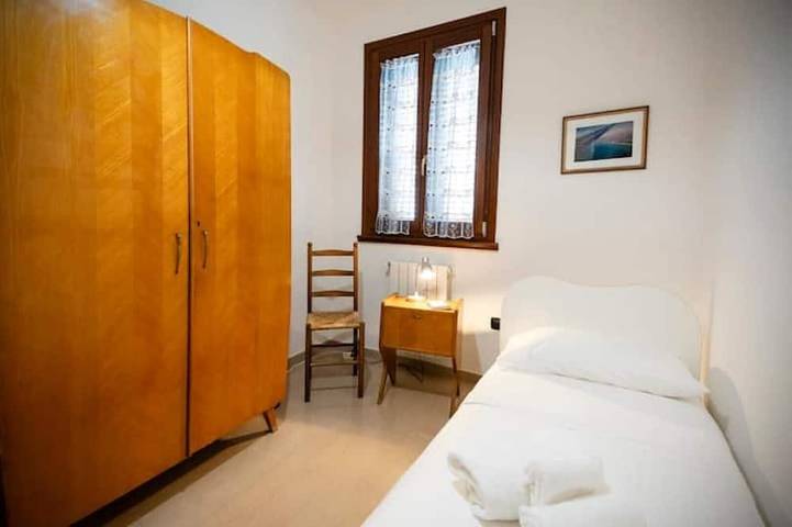 Appartamento intero, La Via per Tharros Iun Q8791 appartamento in centro con parcheggio e cortile in Oristano, Campidano
