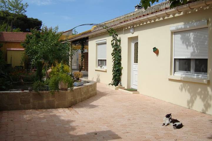 Gîte pour 3 personnes, avec jardin et terrasse à Port-la-Nouvelle