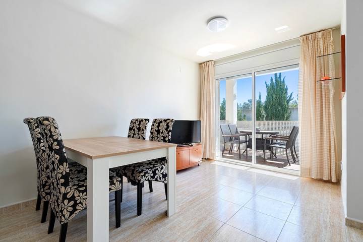 Ferienhaus 'La Moreneta' mit Meerblick, Wi-Fi und Klimaanlage in Mont-roig del Camp, Costa Dorada