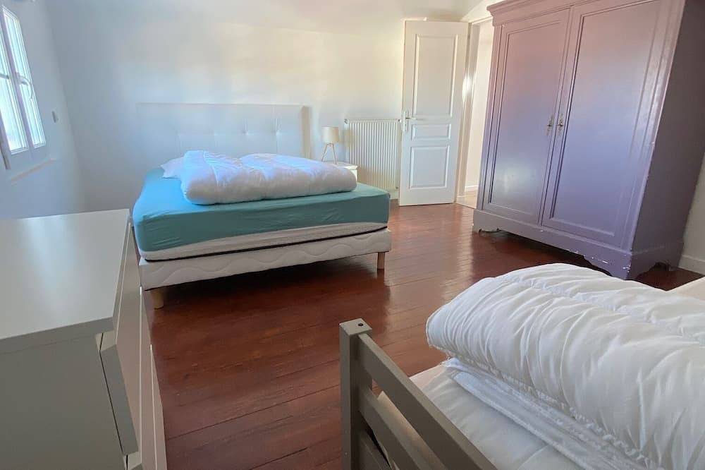 Appartement entier, Beau Duplex de 80 M² pour 6 /7 Pers , à 100 Metre De La Plage, jardin de 1000 m² in Hermanville-sur-Mer, Région de Caen
