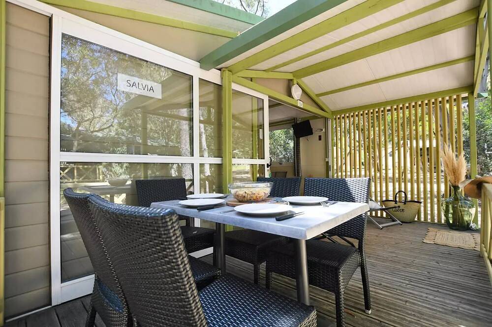 Campsite Bella Vista *** - Chalet Muvrella Twin 25m2 4 people in Calvi, Calvi und Umgebung