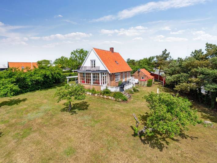Ferieudlejning for 6 personer, med terrasse, husdyr tilladt i Nexø