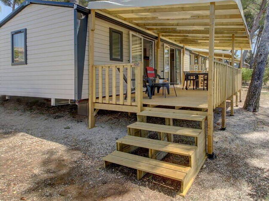 Camping International Riccione - Mobilheim 5 personen - Mobilheim | Comfort | 3 Schlafz. | 5 Pers. | Terrasse Lounge | Clim. in Riccione, Rimini Provinz