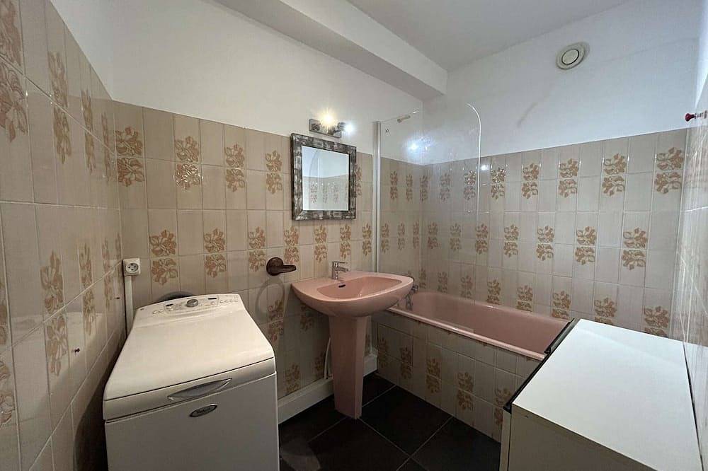 Appartement entier, Studio cabine 4 pers avec Parking privé - Saint-Jean-de-Monts in Saint-Jean-de-Monts, Vendée