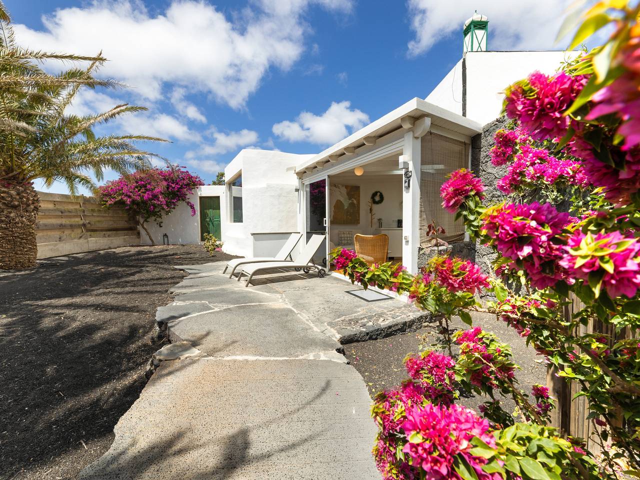 Apartamento entero, Apartamento inspirador en enclave artística - máx. 2 pers. in San Bartolomé, Lanzarote