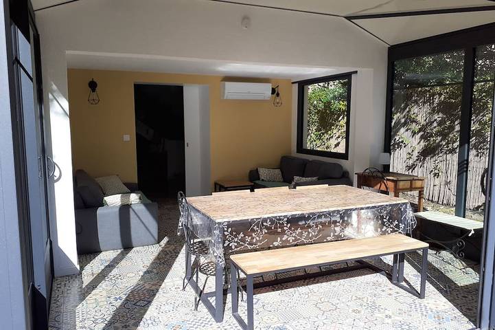 Ferienhaus für 4 Personen, mit Balkon und Garten in Montpellier