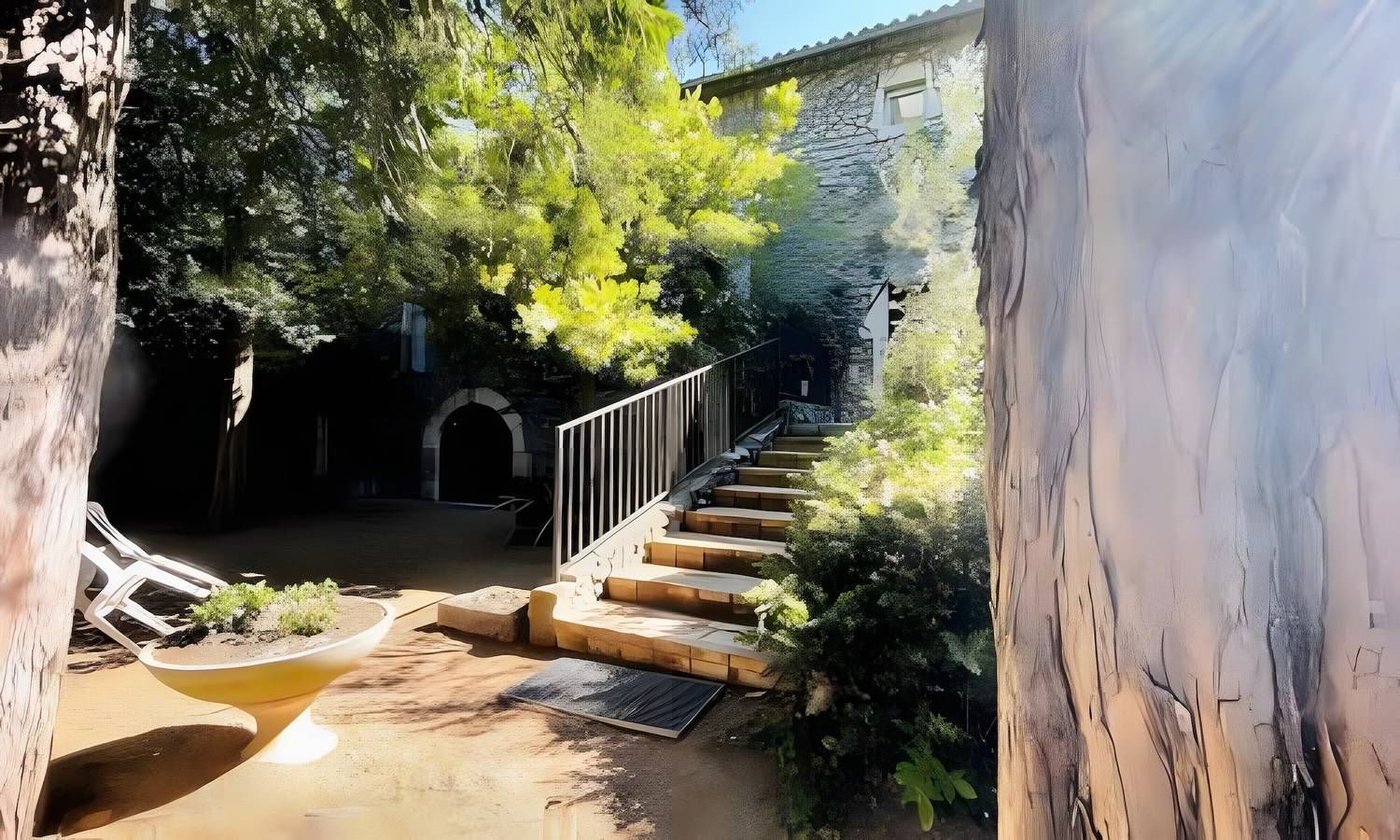 Ferienwohnung „Gîte Vincent“ mit Bergblick, privatem Pool und Wlan in Vallon-Pont-d'Arc, Gorges de l’Ardèche