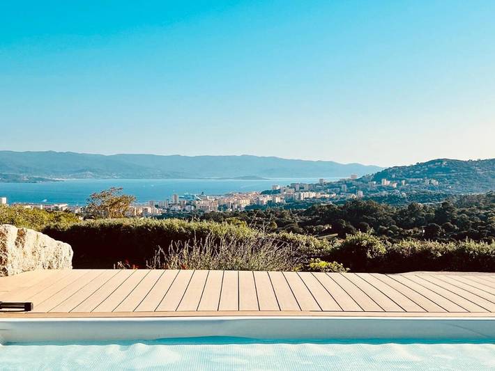 Maison d’hôte pour 2 personnes, avec piscine ainsi que vue et jardin à Ajaccio - 4