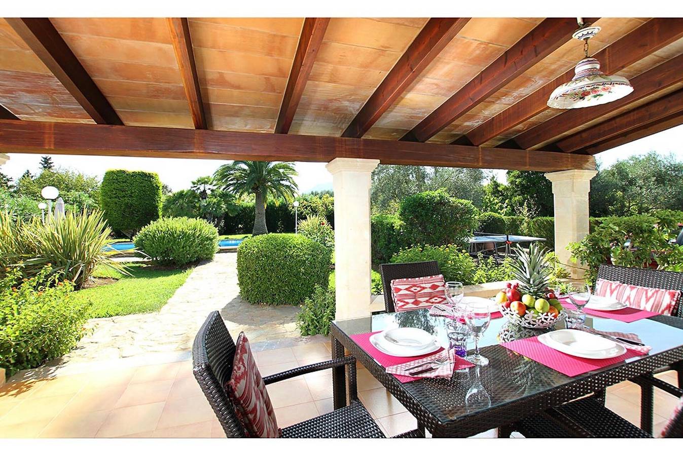 Maison de campagne "Can Moreno" avec piscine, climatisation, Wi-Fi, jardin et terrasse in Pollença, Majorque du Nord
