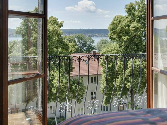 La Perla - Seeblick in Überlingen, Region Bodensee-Oberschwaben