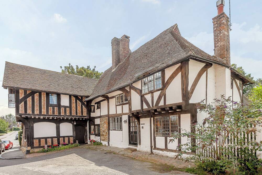 Cottage for 6 People in Surrey, South East England