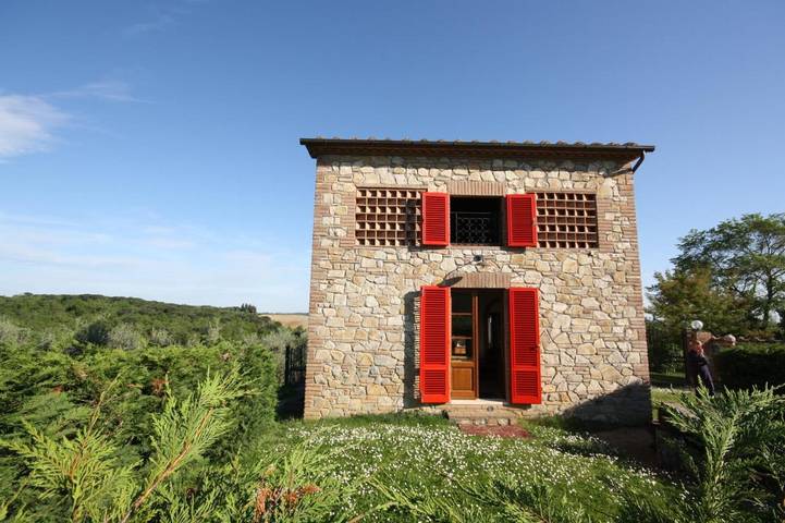 Casa vacanza per 4 persone, con giardino e panorama, con animali domestici in Castelnuovo Berardenga