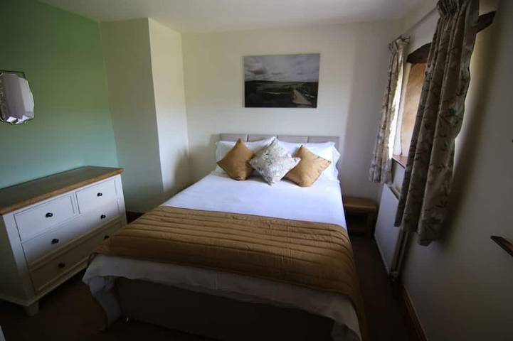 Idyllic cottage in Slaithwaite, stunning views, heart of the countryside in Westliches Yorkshire
