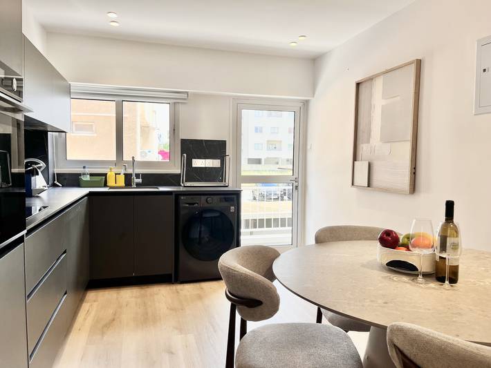 Apartamento entero, 32 Nic- Stay Metropolitan Luxe Apartment in Nicosia, Chipre Sur