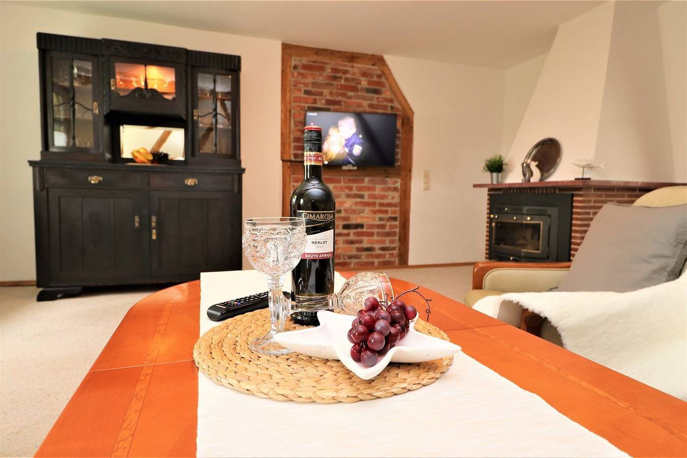 Ganze Wohnung, Großzügige Ferienwohnung mit Blick auf den Bodden in Niehagen, Ahrenshoop