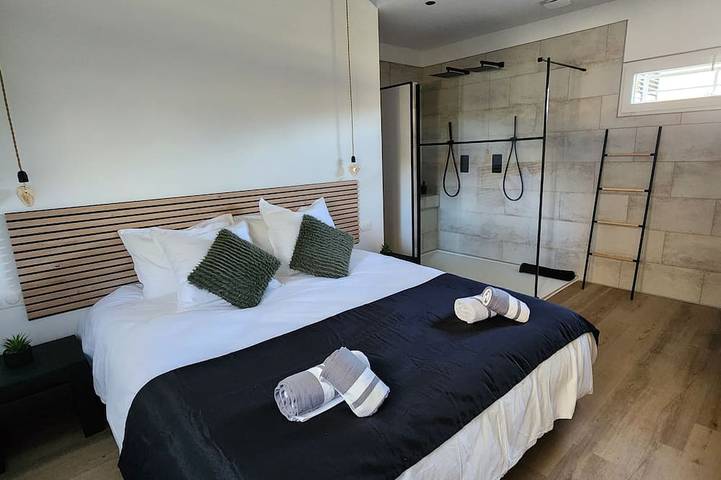 Gîte pour 2 personnes, avec jardin à Saint-Laurent-la-Vernède - 2