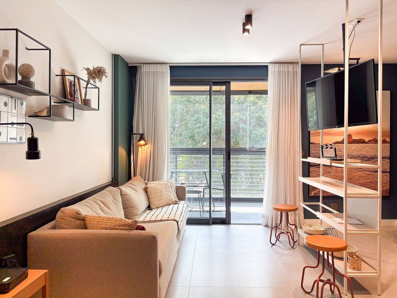 Apartamento entero, Beautiful loft with balcony in Ipanema in Ipanema, Río de Janeiro