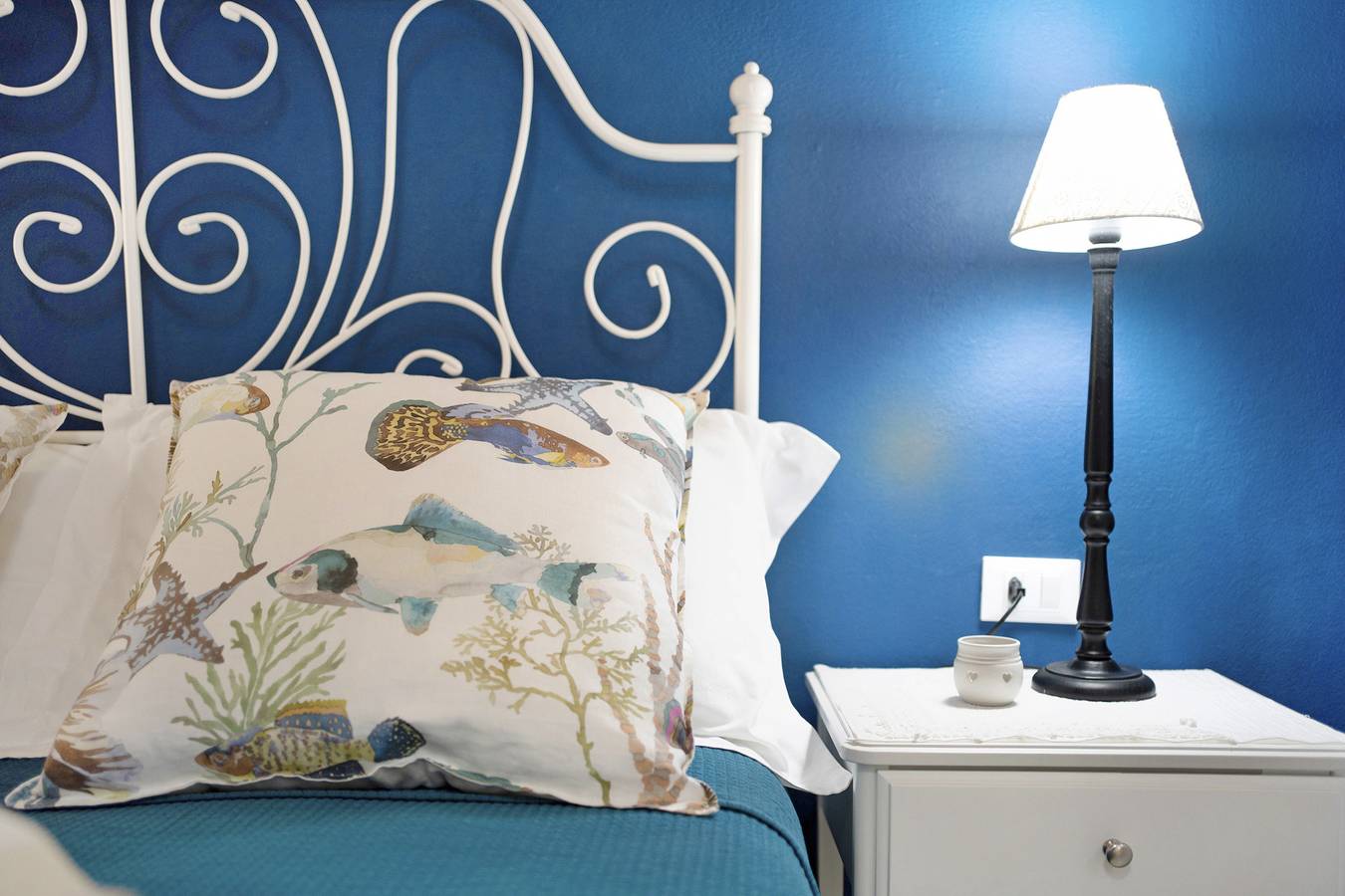 Apartamento entero, Apartamento 'La Libellula Blu' con vistas al mar, Wi-Fi y aire acondicionado in San Bartolomeo al Mare (City), San Bartolomeo al Mare