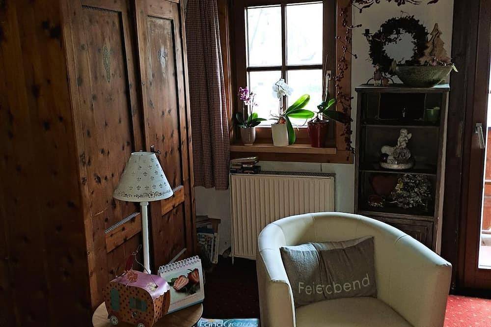 Seilhof - Doppelbettzimmer mit Dusche, Wc in Haus, Schladming-Dachstein