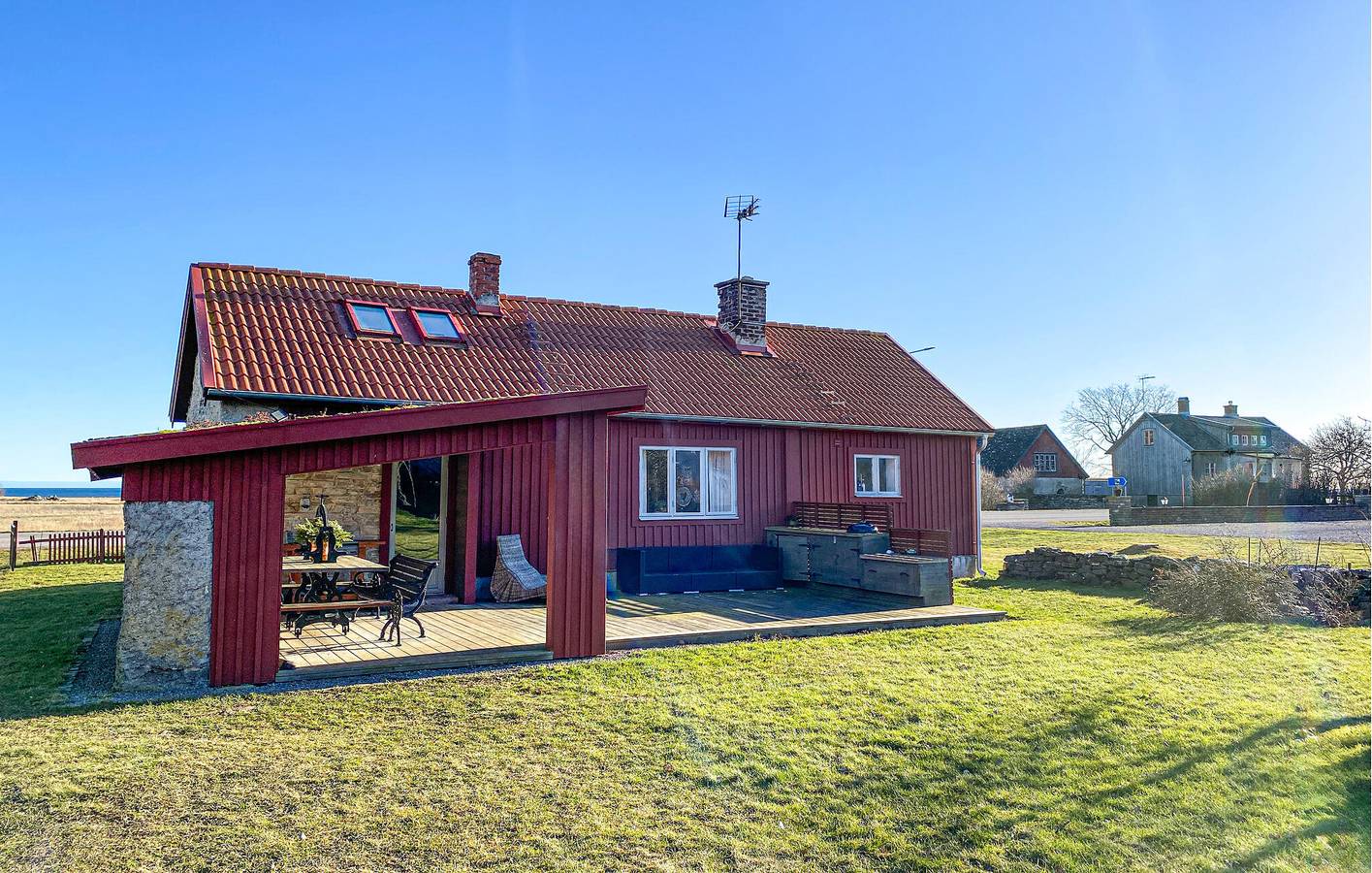 Hus för 6 Personer, med terass och trädgård
