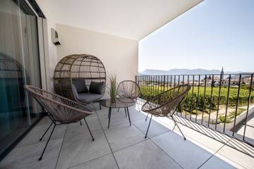 Ferienwohnung für 4 Personen, mit Balkon und Seeblick in Überetsch-Unterland