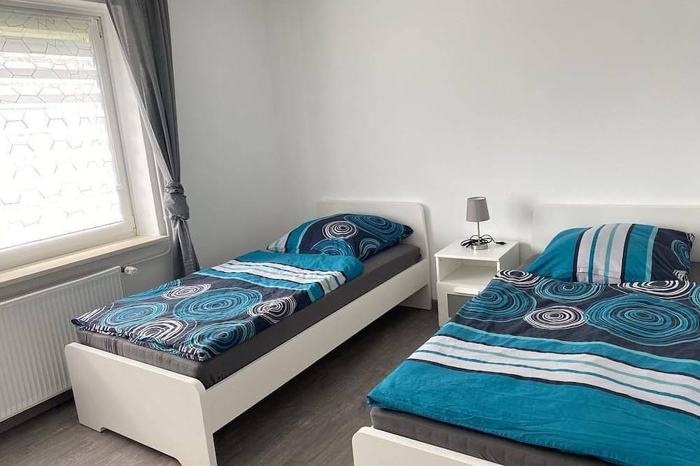 Ganze Wohnung, Ferienhaus Abdushi - Fischerhütte (Ug) in Kating, Tönning