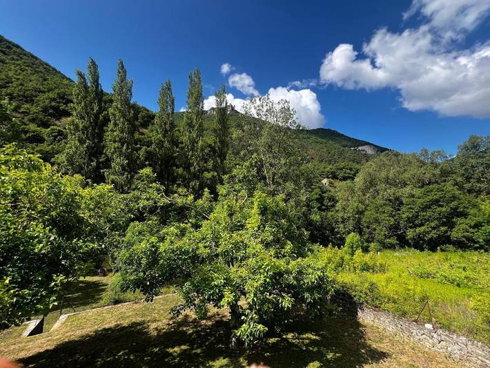 Location de vacances pour 4 personnes, avec jardin ainsi que sauna et jacuzzi à Millau - 3