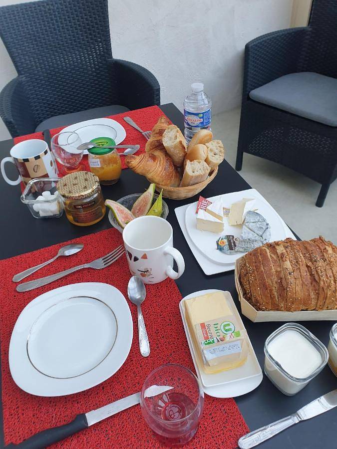 Gîte pour 2 personnes, avec vue et jardin à Sully-sur-Loire - 2
