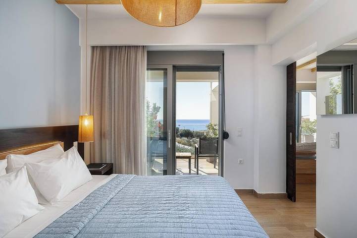 Villa Theano con vistas al mar, piscina climatizada de agua salada y a poca distancia de la playa in Triopetra, Rethymno und Umgebung