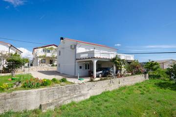 Ferienwohnung für 6 Personen in Lopar, Rab, Bild 2