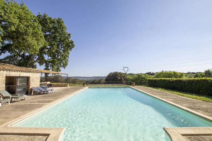 Ferienhaus für 4 Personen, mit Whirlpool und Terrasse sowie Garten in Gard - 3