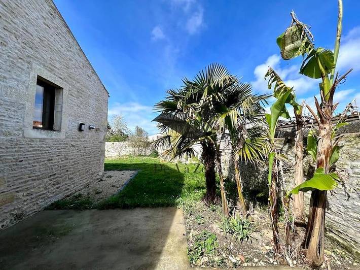 Gîte pour 10 personnes, avec jardin, animaux acceptés à Moëze