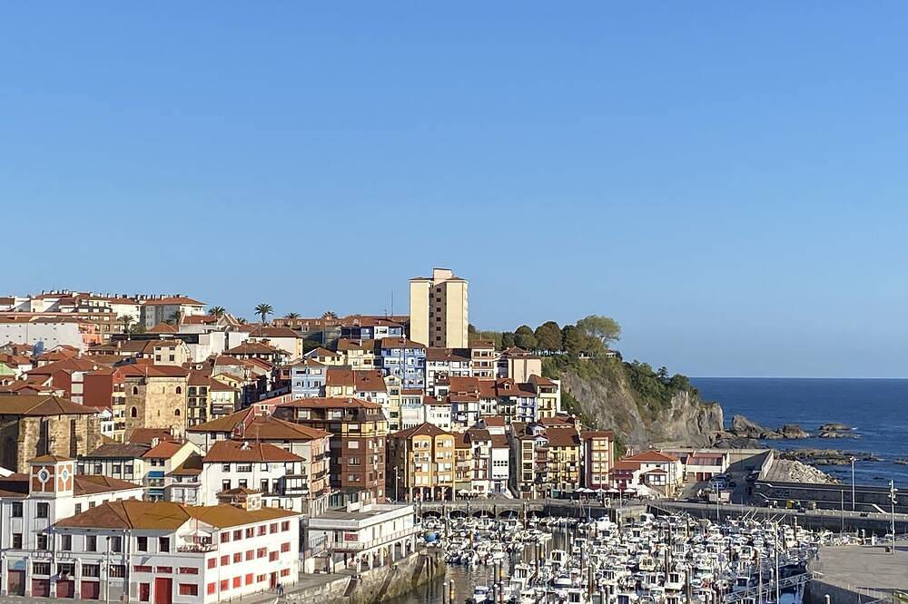 Entire apartment, Bermeoko Etxie The House of Bermeo in Bermeo, Urdaibai Biosphere Reserve