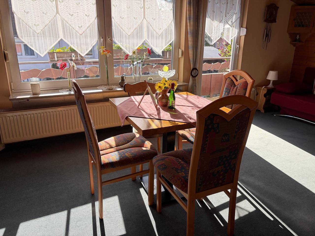 Ganze Wohnung, Ferienwohnungen Heumann - Ferienwohnung mit Balkon in Bad Königshofen i.Grabfeld, Rhön-Bayern