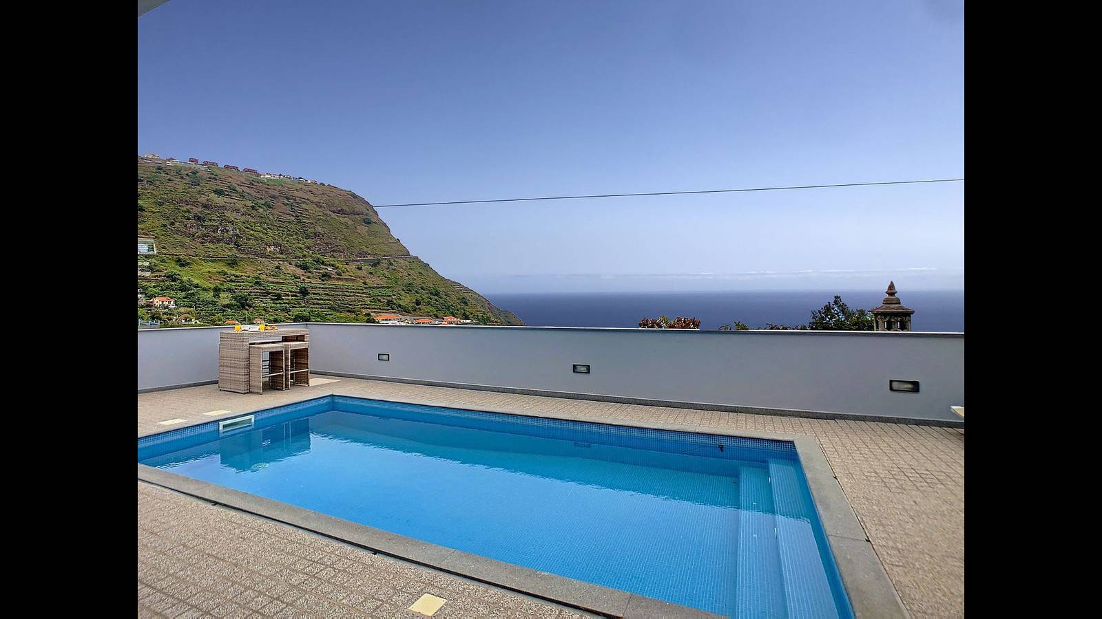 Ferienhaus für 6 Personen mit Balkon in Arco da Calheta, Madeira