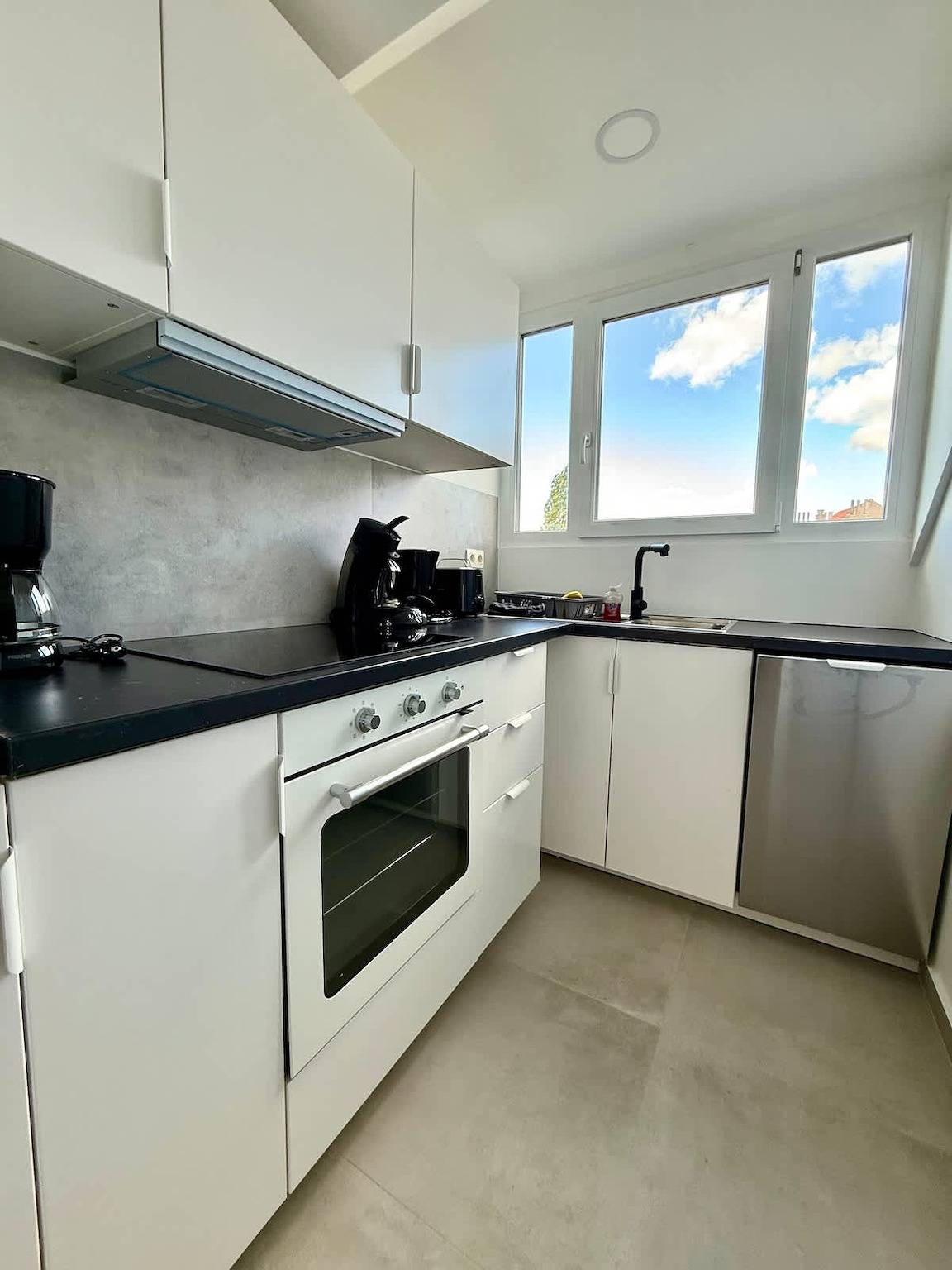 Appartamento intero, Doux nid perche avec vue magique sur la Ville in Jette, Fiandre