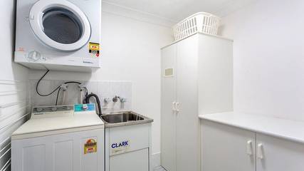 Holiday Apartment for 6 People in Nelson Bay, Hunter Valley, Photo 3