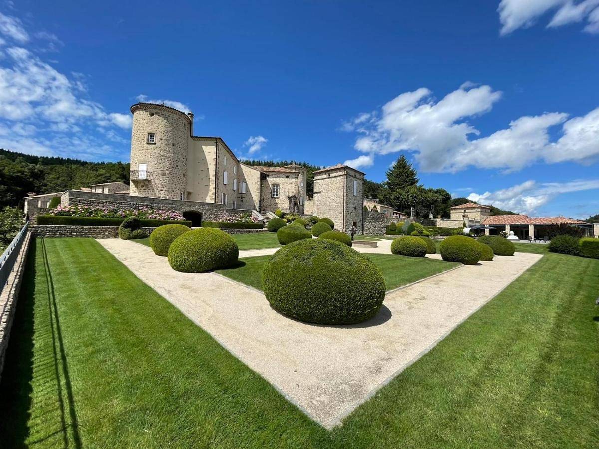 Château de Cachard in Boffres, Région de Tournon-sur-Rhône