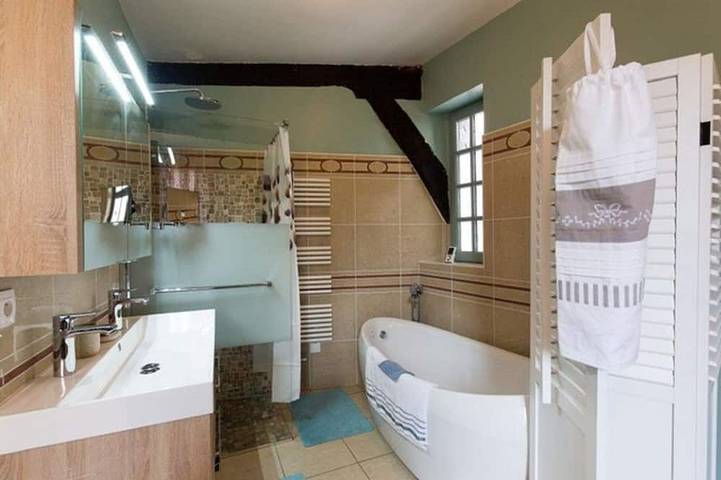 Gîte pour 4 personnes, avec jardin à Chartres - 4