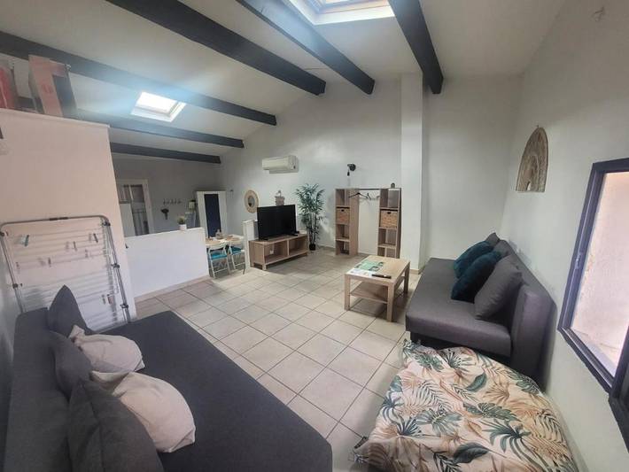 Gîte pour 4 personnes, avec vue à Saint-Mitre-les-Remparts - 3