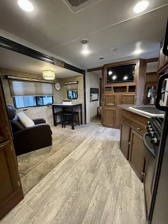 Camping for 7 Guests in Hollywood (FL), Florida