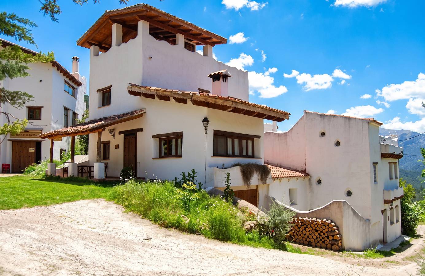 Apartamento entero, Amplio Apartamento en Yeste con Piscina Compartida in Yeste, Los Calares del Mundo y de la Sima