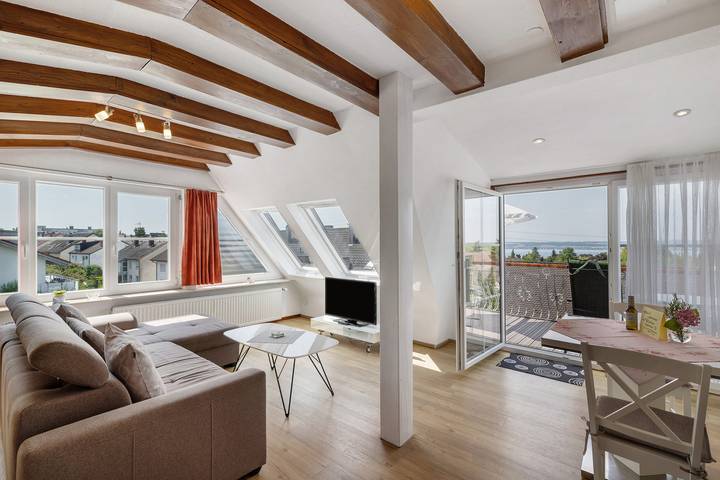 Ferienwohnung für 2 Personen, mit Seeblick und Balkon am Bodensee - 2